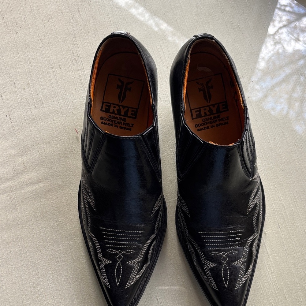 Frye women Black Leather Western shoe Boots sz 6 1/2